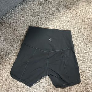 Lululemon Align 4” Bike Short